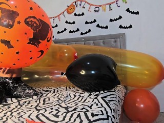 HALLOWEEN MASS POP BIG BALLOONS PART 1 (full video on C4S / MV / OF / Membersite)