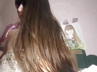 Come on 🎵 dance 😘