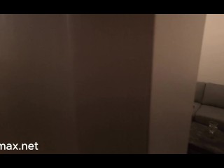 Temizlik için gittiğim evde daha iyi bir teklif aldım ve kendimi siktirdim.