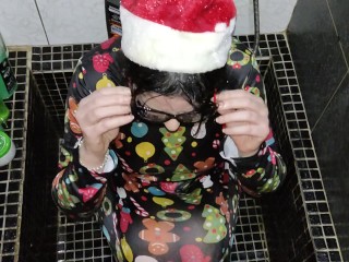 Pissing in my slut girlfriend's mouth