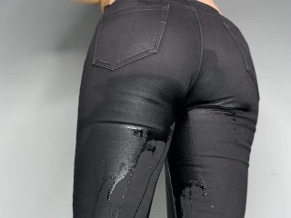 Desperate Intense Peeing in Black Skinny Jeans