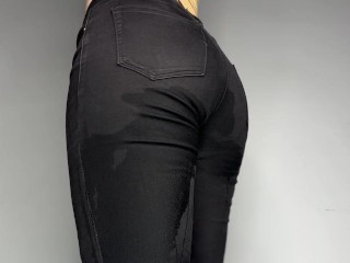 Desperate Intense Peeing in Black Skinny Jeans