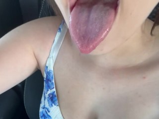Pinay wife masturbates in the car very wet creamy pussy