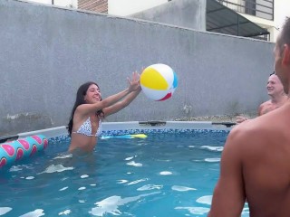 Hard Gangbang Double Penetration at Home Party