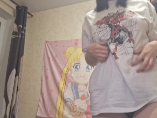 Intimate ASMR – Mouth Sounds, Moans & Messy Fingertips