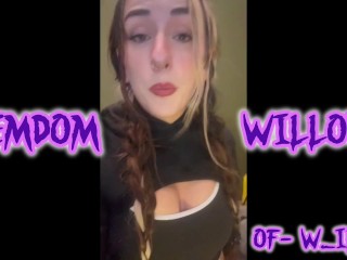 Gaming While Ripping Farts On My Bitch Fkin Slave