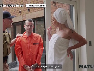 MATURE4K. Young British robber with a huge cock fucked hard his hot MILF neighbour