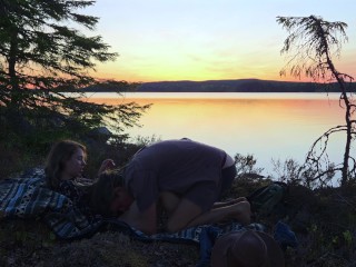 Love at a Lake in the Sunset - RosySky - 4K 30fps