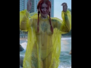 Wearing this so I don’t get wet… oops 😇💋