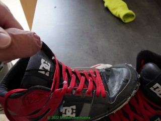 fucking trashed dc spartan, ripping of sole, cutting, jerking off