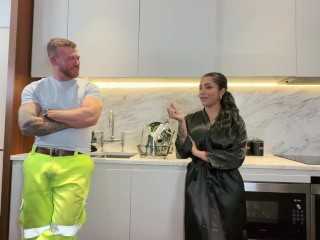 Yasmina Khan Asks Workman to Cheat on Girlfriend and Film a Sextape with Huge Facial for Her Pages