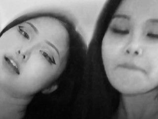 Two Hot Lesbian: Msbreewc X Onlyping