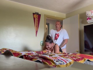 Step sister wanted me to fuck her ass while we aren’t home alone