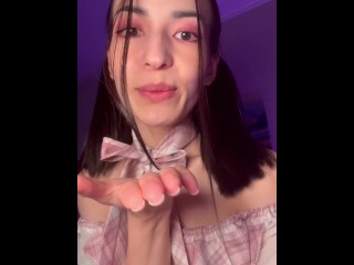 Oops, where did this phone just go? 😏📱