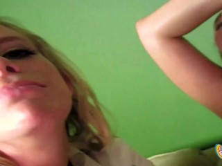 Kylie Worthy And Gianna Michaels Enjoy Tugging Black Dick