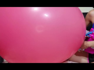 Marianna inflates and plays with her doll balloon (full video on C4S / MV / OF / Membersite)
