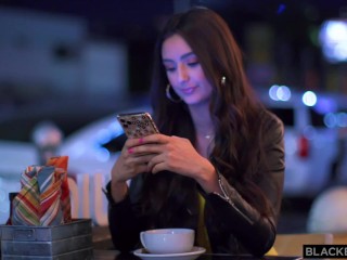 BLACKEDRAW Eliza hooks up with BBC after her BF stood her up