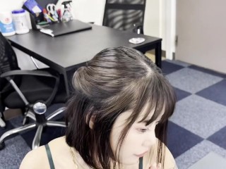 【日本人素人】変態OLがオフィスで実はこんなことしてました・・・