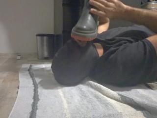 After cleaning my shoes, I cleaned his mouth with my pee.