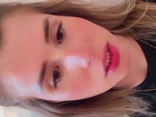 Masturbating HIDDENLY in the GYM bathroom