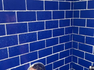 Petite douche en retour de plage