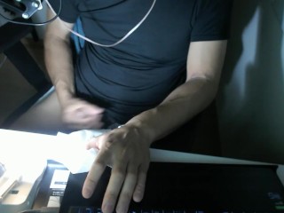 日本ポルノ専門声優によるオナニータイムアタックRTA