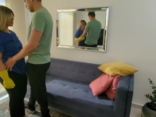 COLOMBIAN maid gets fucked by her boss - Amateur