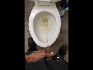 Pissing at work with the door open