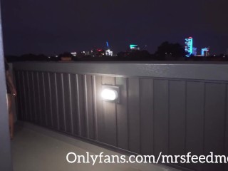 Wild lawn chair rooftop fuck and suck orgy