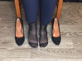 kelly_feet office secretary in black nylon stockings after work shoes 