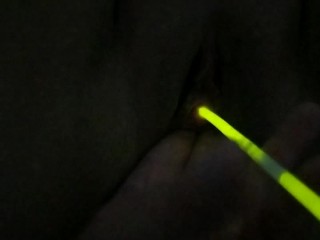 Glowstick in peehole, peehole fingering and fisting