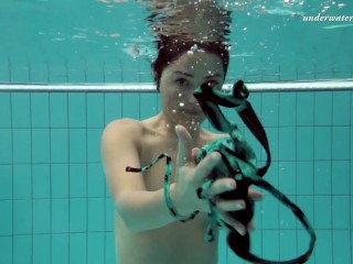 Nina Markova mega sexy teen underwater