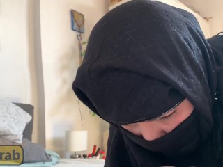 Hijab Girl Hard ARAB ANAL . شقراء تتحدث العربية بطلاق . تستمتع بي الزب العربي