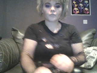 Just looking sexy, listening to metal and blowing clouds