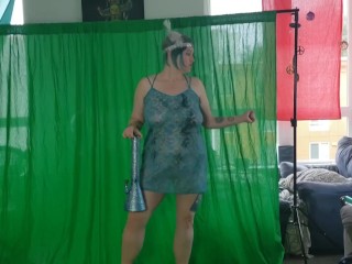 Dancing to jazz and smoking jazz cabbage! GanjaGoddess69 smoking and showing butt: PAWG FAT ASS BBW