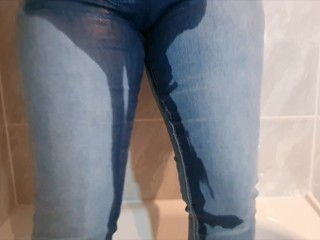 Desperate Pee My Pants When I Get Home From Work - Wetting Through Jeans