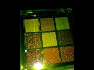 Jasmyne Eyeshadow Palette - Neon | (B)