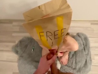 Молодая жена проиграла спор и стала покорной шлюшкой-минетчицой