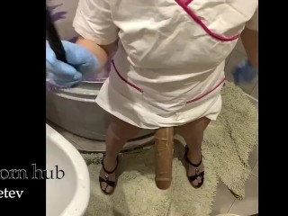 Femdom hard strapon Pegging ( Разъярённая медсестра его анал)