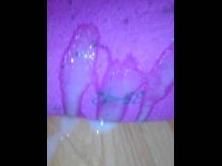 I cum on her Teen soles ( in sneakersocks)