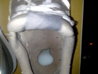 I cum on stepsister's sneaker