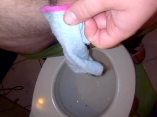 I piss in stepsister's grey sneaker socks 