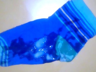 I cum on stepsister's ankle socks