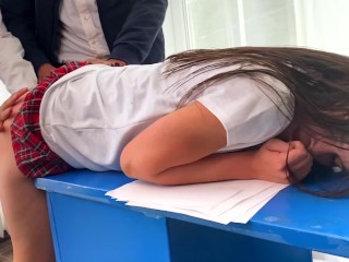 Colegiala Mexicana de 18 años se coge a su clase por un 10