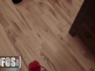 MOFOS – Hot Milf Mandy Flores Catches Her New Stepson Tyler Steel Sniffing Her Panties