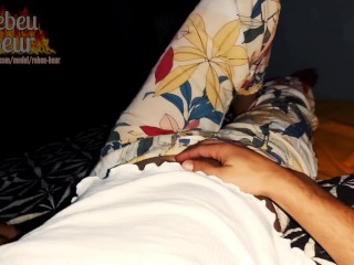 Ordinary night of Arabian GF wearing Pyjamas. أمسية عادية لامرأة عربية مغربية ترتدي بيجاما