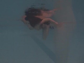 Beautiful exquisite body teen Natalia Kupalka swimming naked