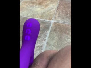 Trying out my new Clit Suction vibrator