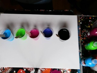 Bunter Sex und Acryl pouring