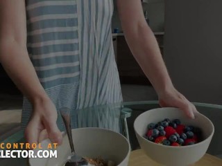 Eva goes down on her boyfriend and shows off her titty skills